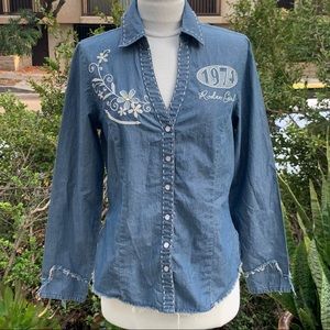 DOUBLE D RANCH V Neck Snap Down Denim Shirt Embroidered Stone Detail Frayed Hem